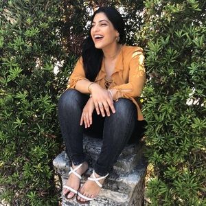 Meet your Posher, Abby